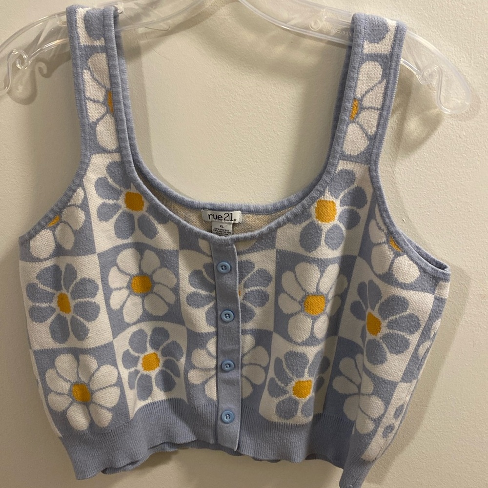 Flower knit crop top sweater XL Rue 21